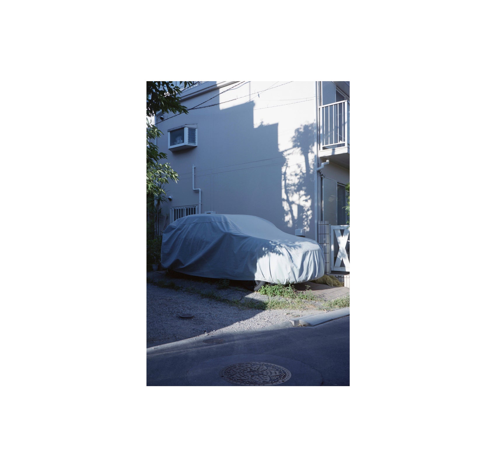 A MAGAZINE CURATED BY CECILIE BAHNSEN