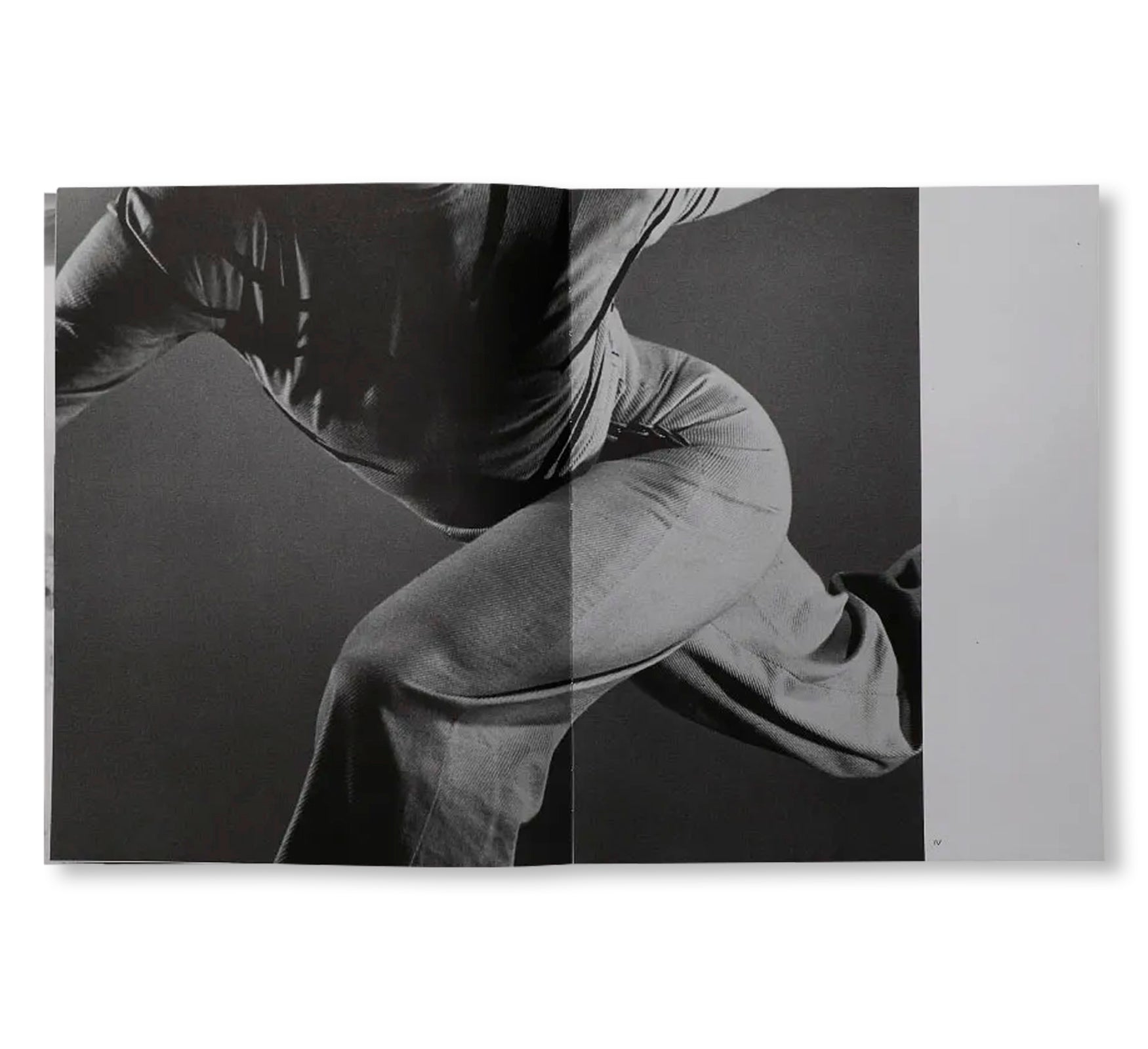 A MAGAZINE CURATED BY LUCIE AND LUKE MEIER