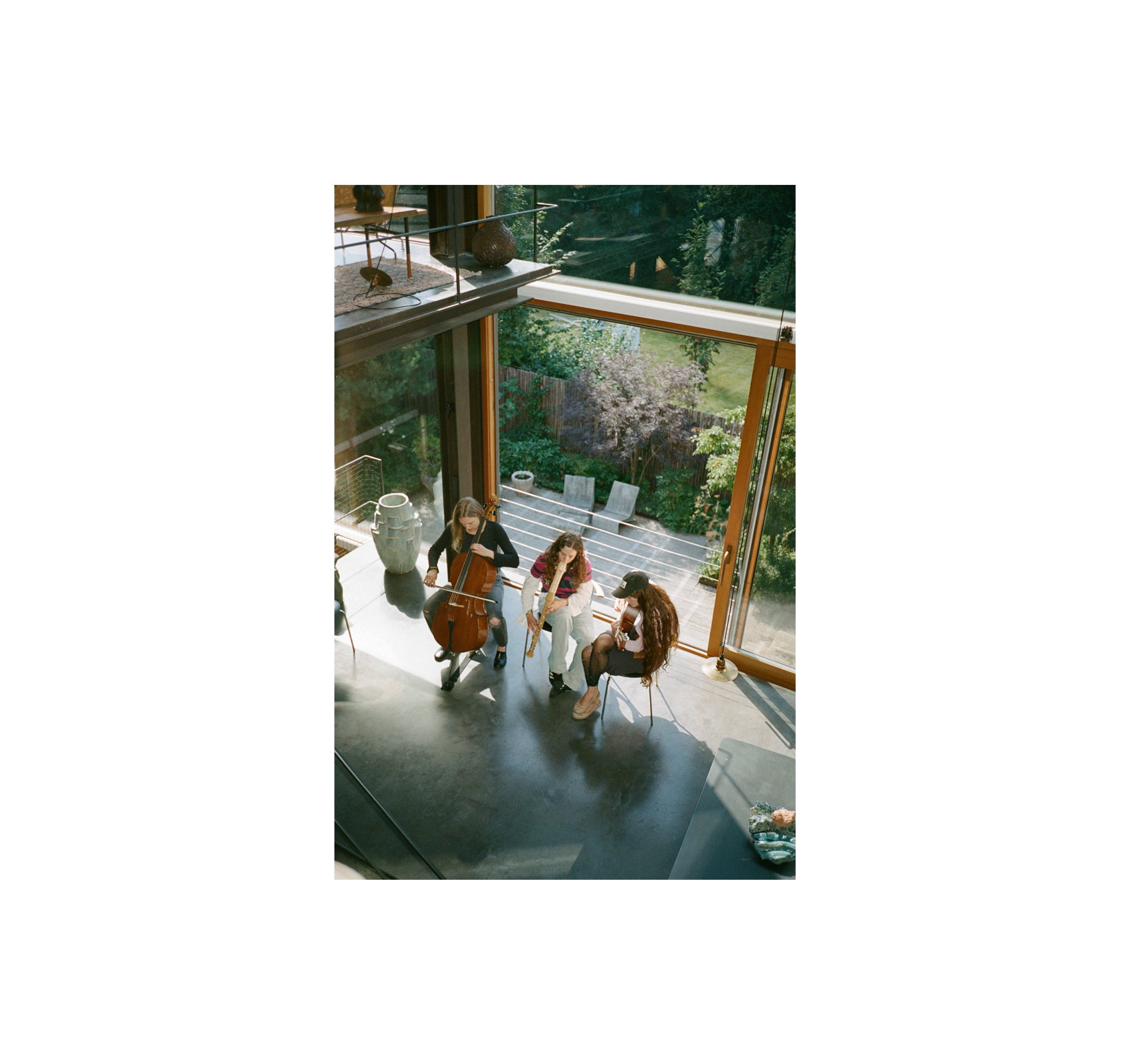 A MAGAZINE CURATED BY CECILIE BAHNSEN