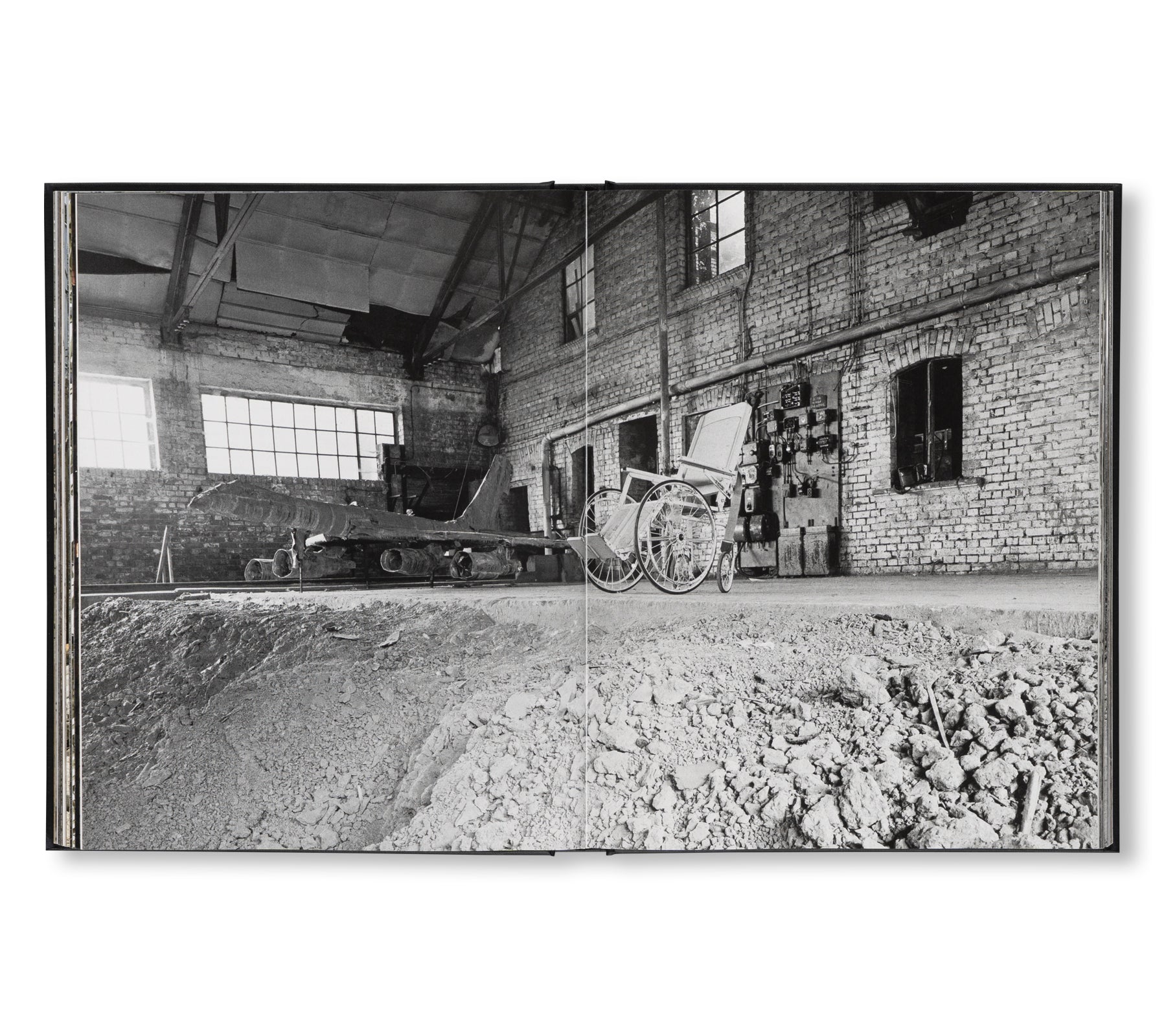 ANSELM KIEFER - STUDIOS by Danièle Cohn
