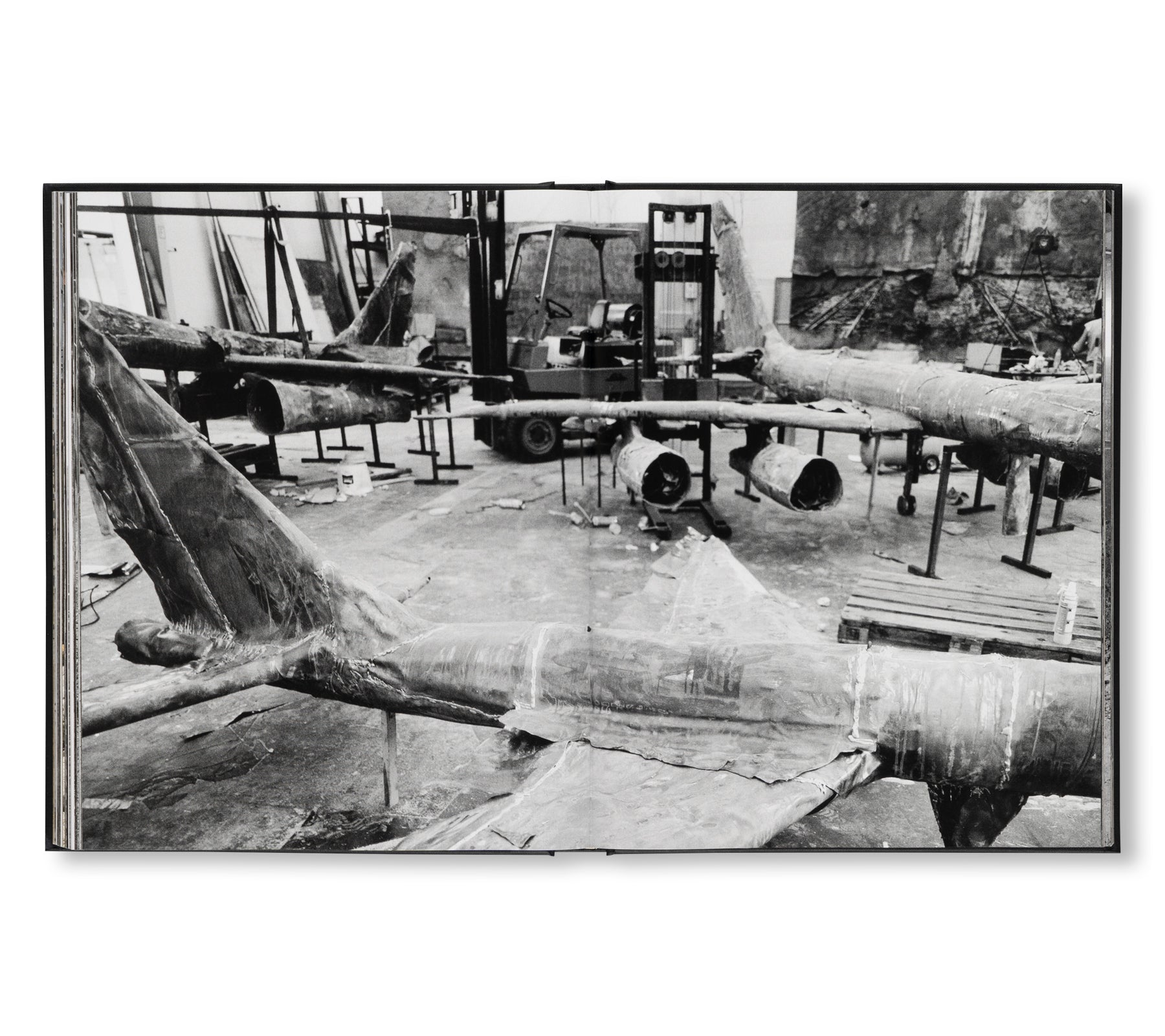 ANSELM KIEFER - STUDIOS by Danièle Cohn