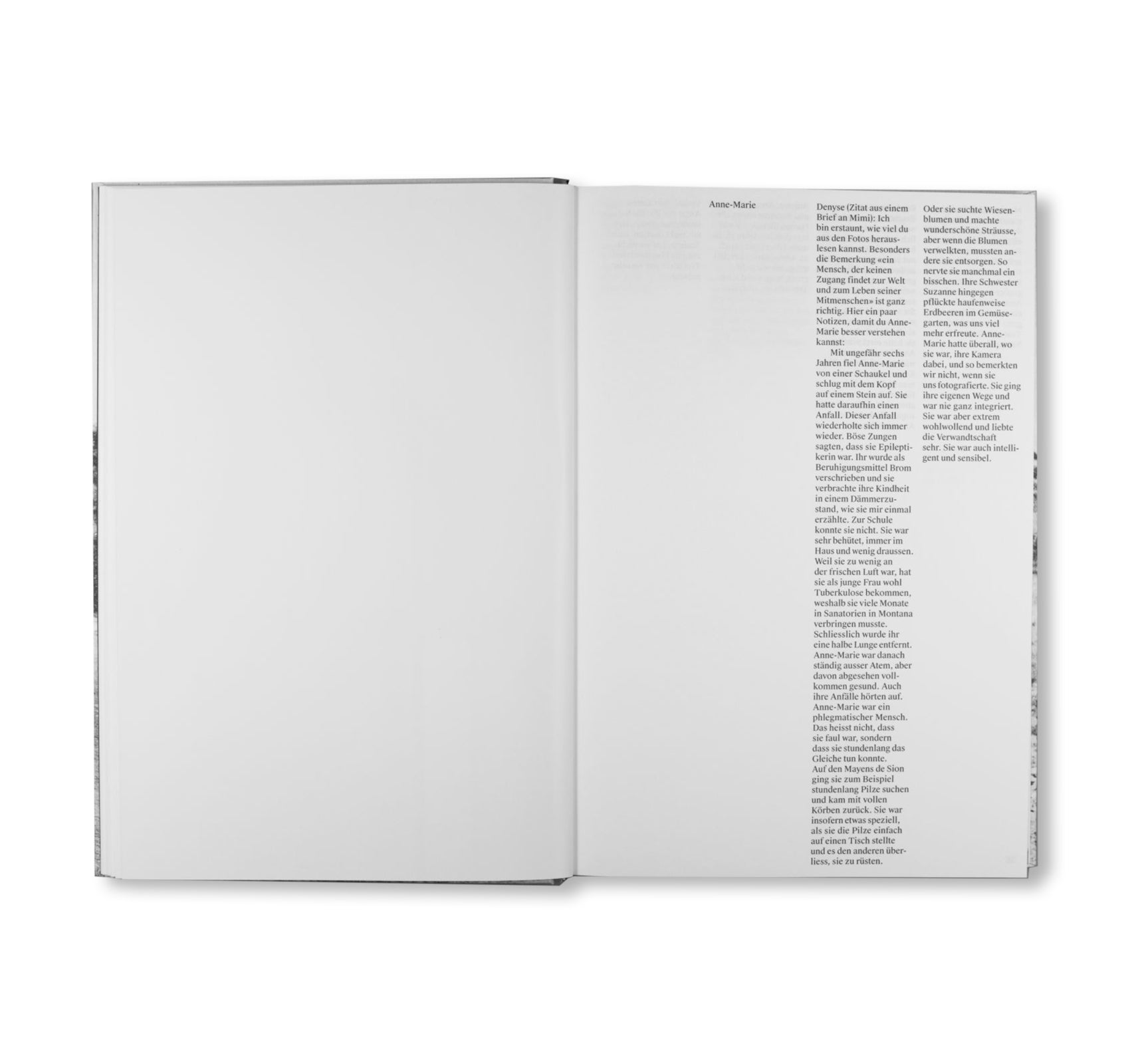 DIE VERWANDTE. AUS DEM FOTOGRAFISCHEN NACHLASS DER ANNE-MARIE VON WOLFF by Mimi von Moos