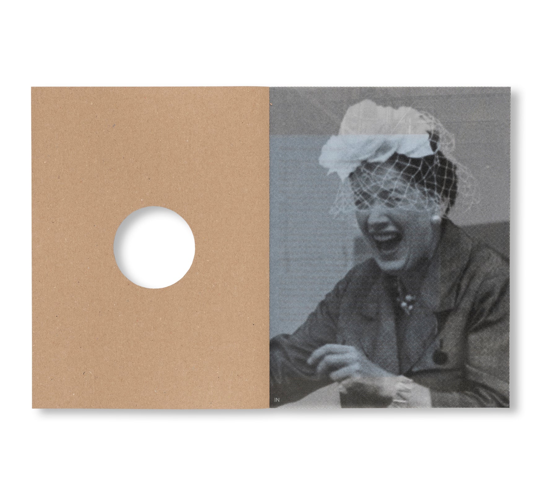 KEEP SMILING! – THE PRINTED UNIVERSE OF PONTUS HULTEN by Pontus Hultén, Stina Gromark [ENGLISH EDITION]