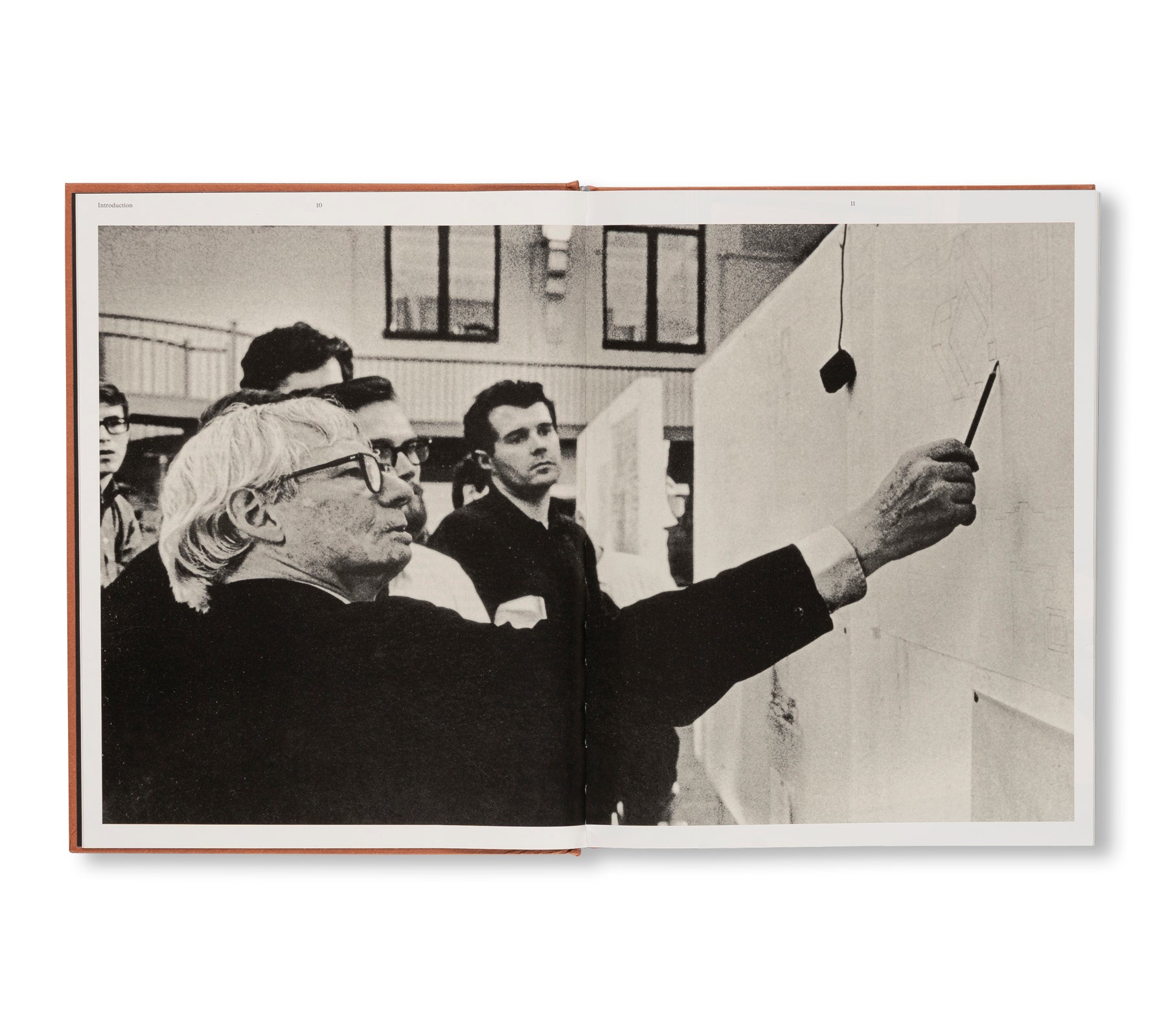 LOUIS I KAHN by Louis I. Kahn, Robert McCarter