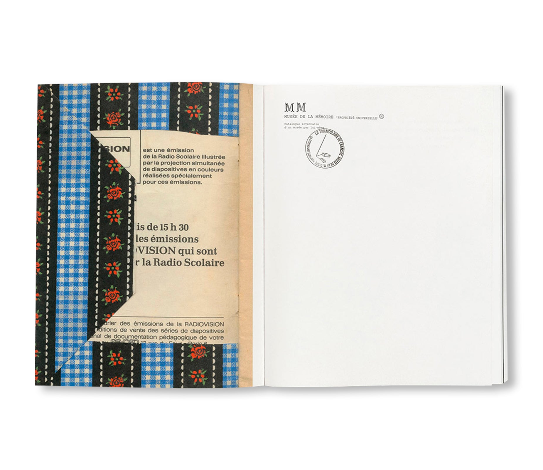 MUSÉE DE LA MÉMOIRE « PROPRIÉTÉ UNIVERSELLE » ® – CATALOGUE INVENTAIRE D'UN MUSÉE PAR LUI-MÊME by Joëlle Tuerlinckx