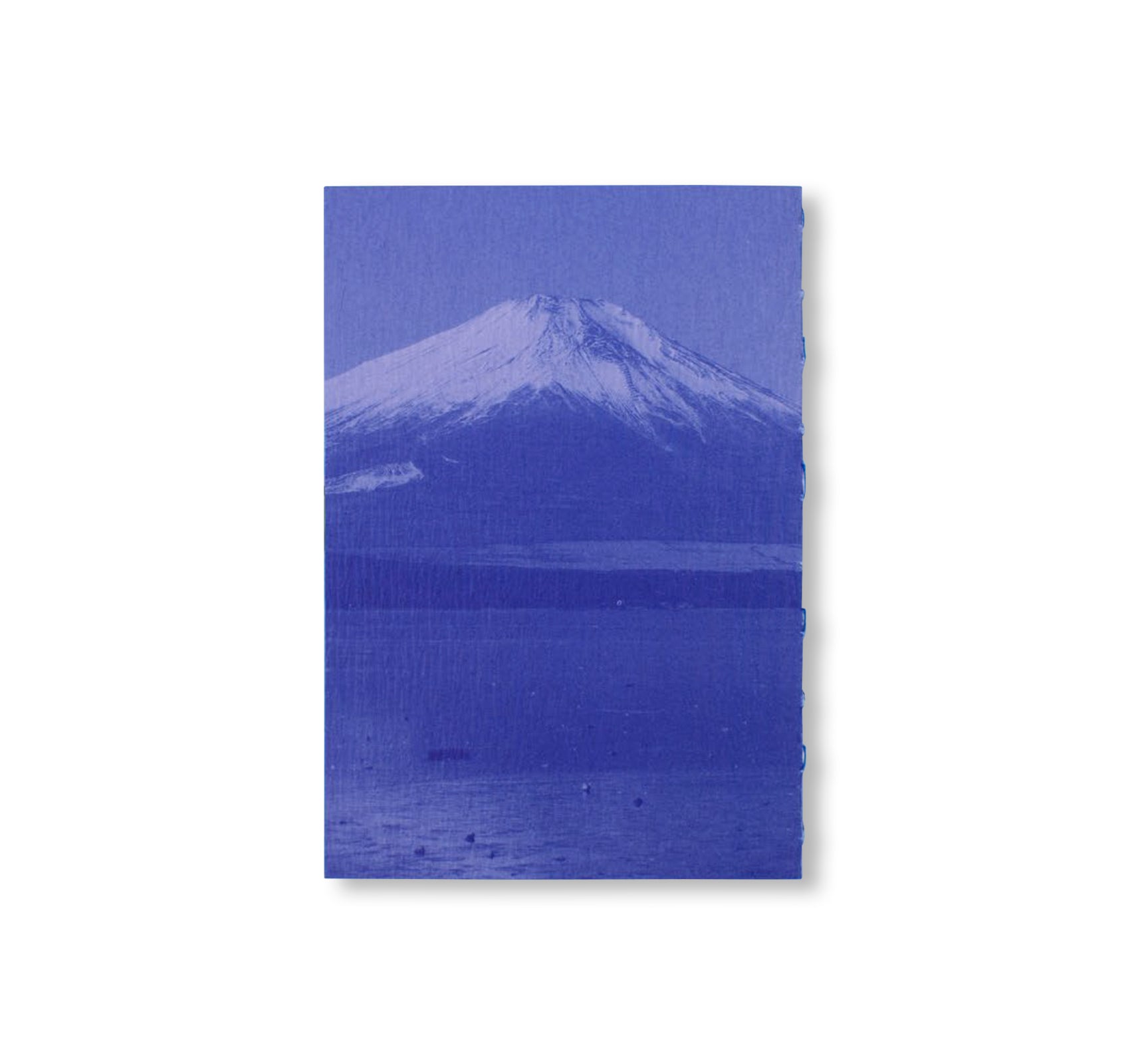 FUJI by Fanette Mellier, Clément Vauchez