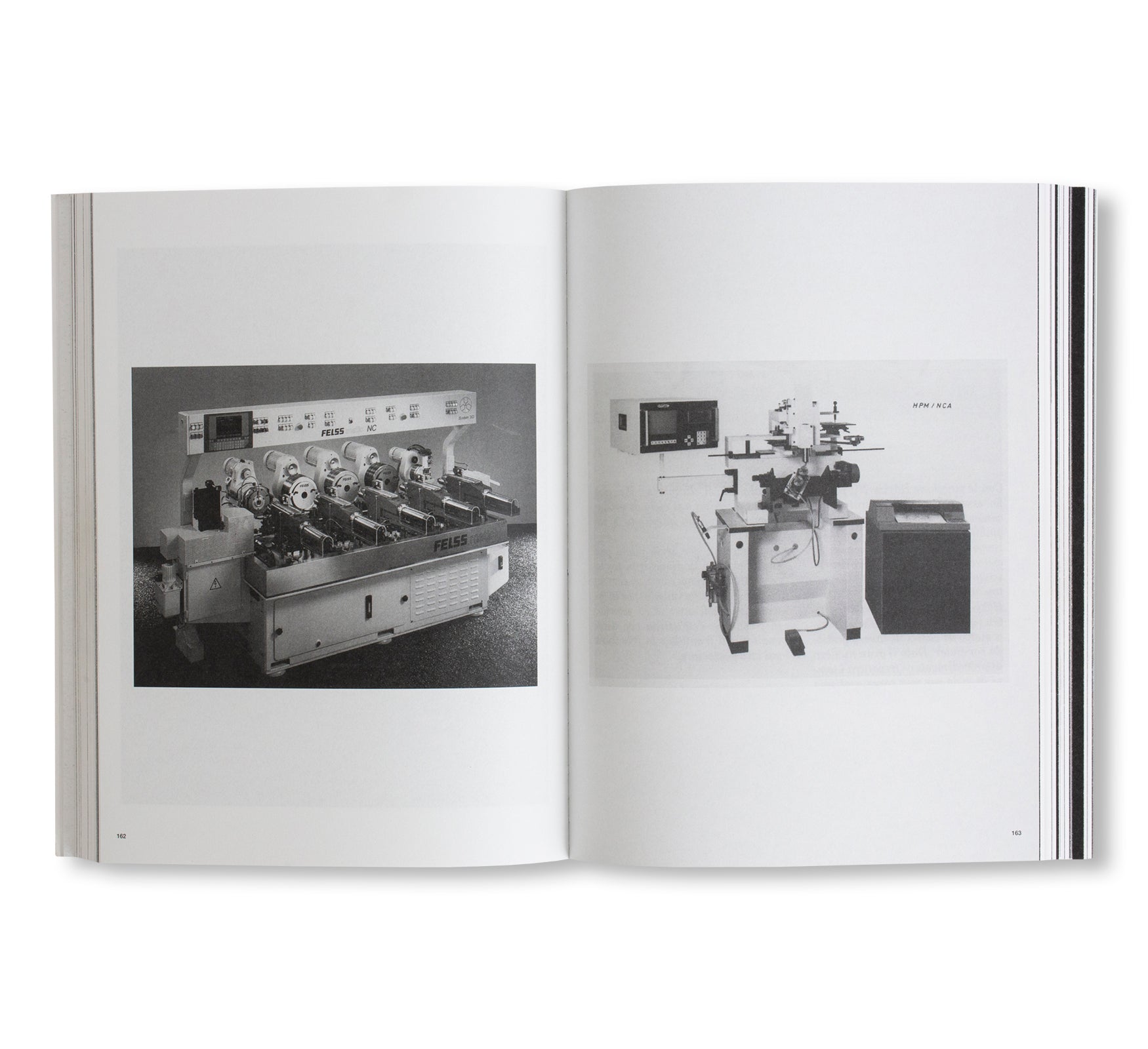 3000 DAYS OF ARCHIVES RELATED TO THE OPTICS AND GLASSES FRAME INDUSTRY