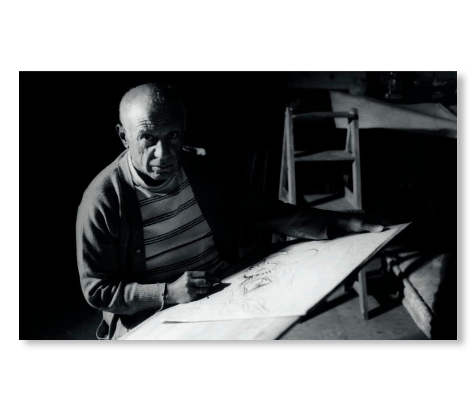 PICASSO AND PAPER by Pablo Picasso [SOFTCOVER]