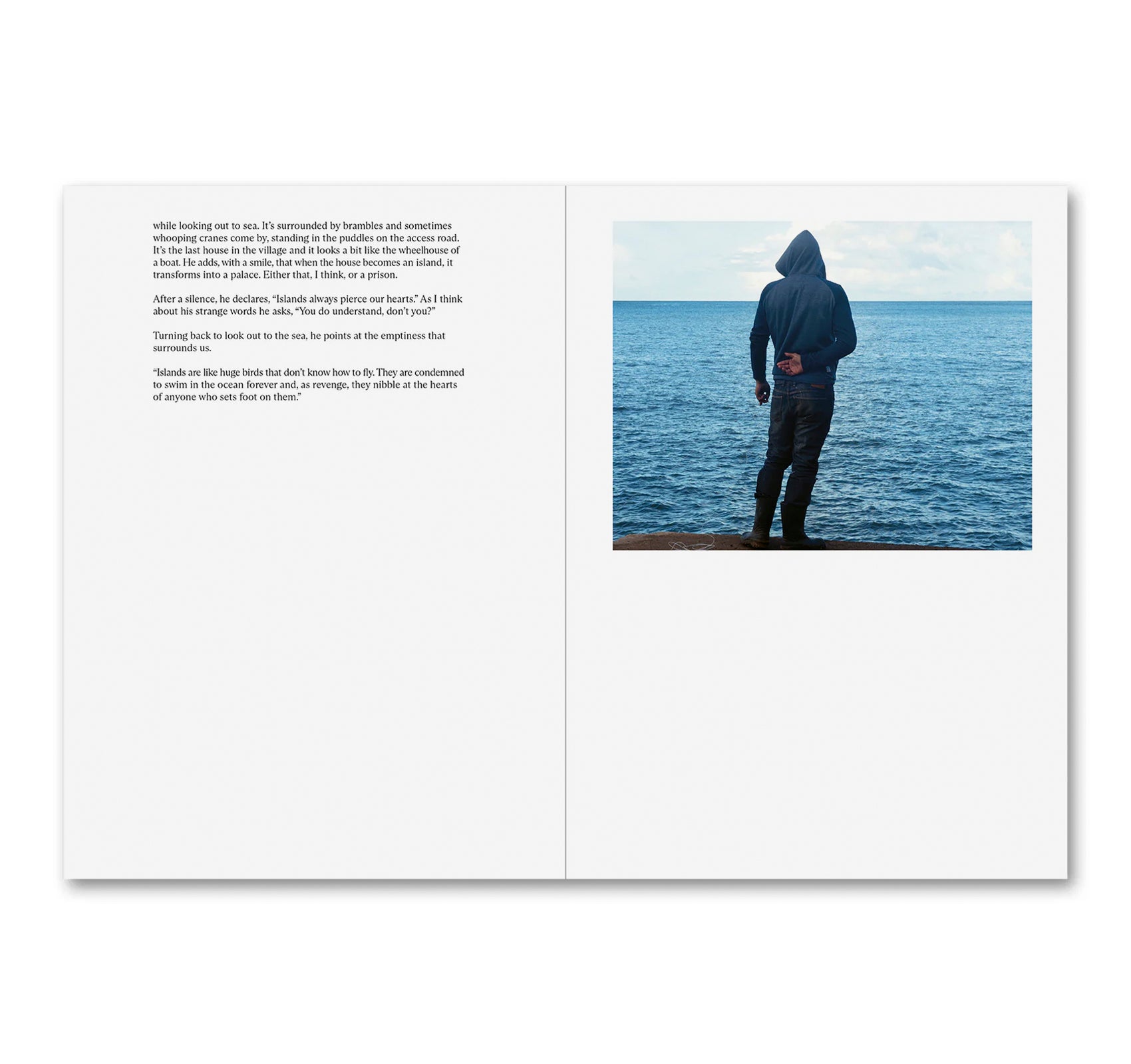 LA CASA ISLA by Anne Golaz