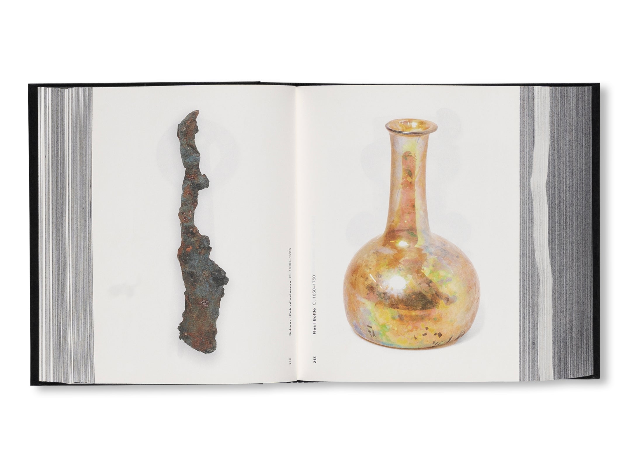 ONDER / UNDER AMSTERDAM by Irma Boom, Frederik Pesch