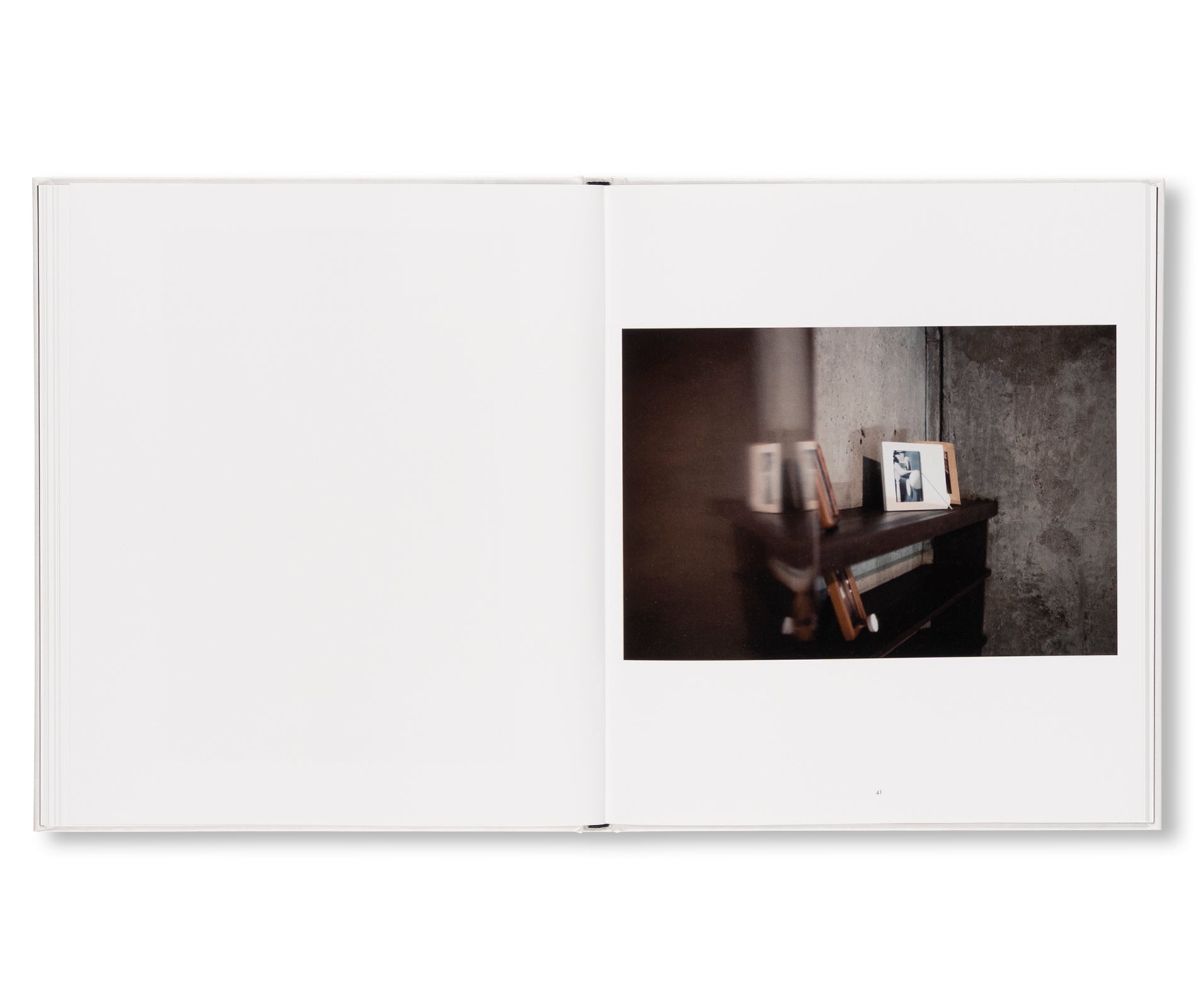 I HEAR THE ANCIENT MUSIC OF WORKS AND WORKS, YES, THAT’S IT. by Vincent Fecteau, Florian Pumhösl