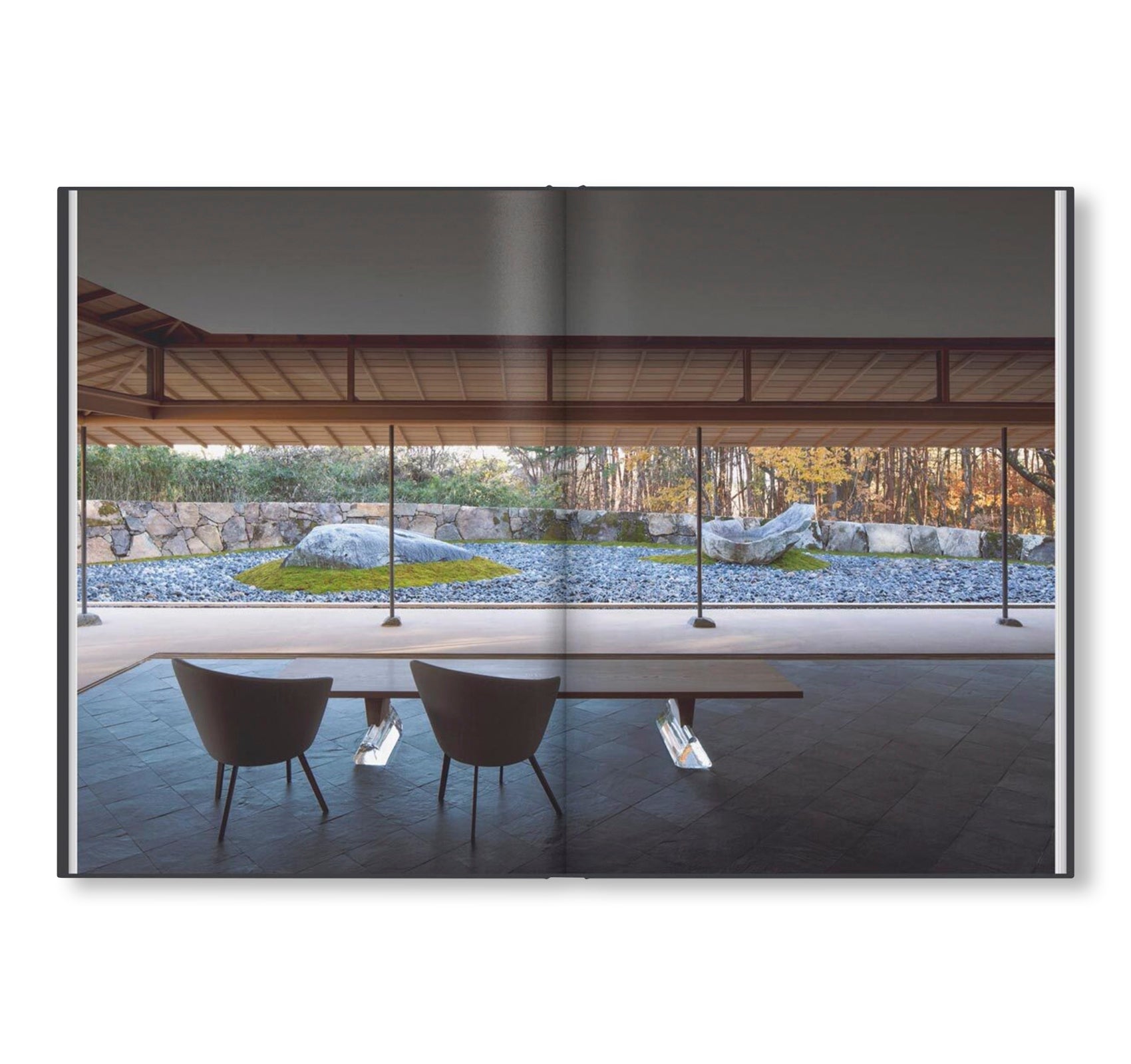 OLD IS NEW by Hiroshi Sugimoto, Tomoyuki Sakakida