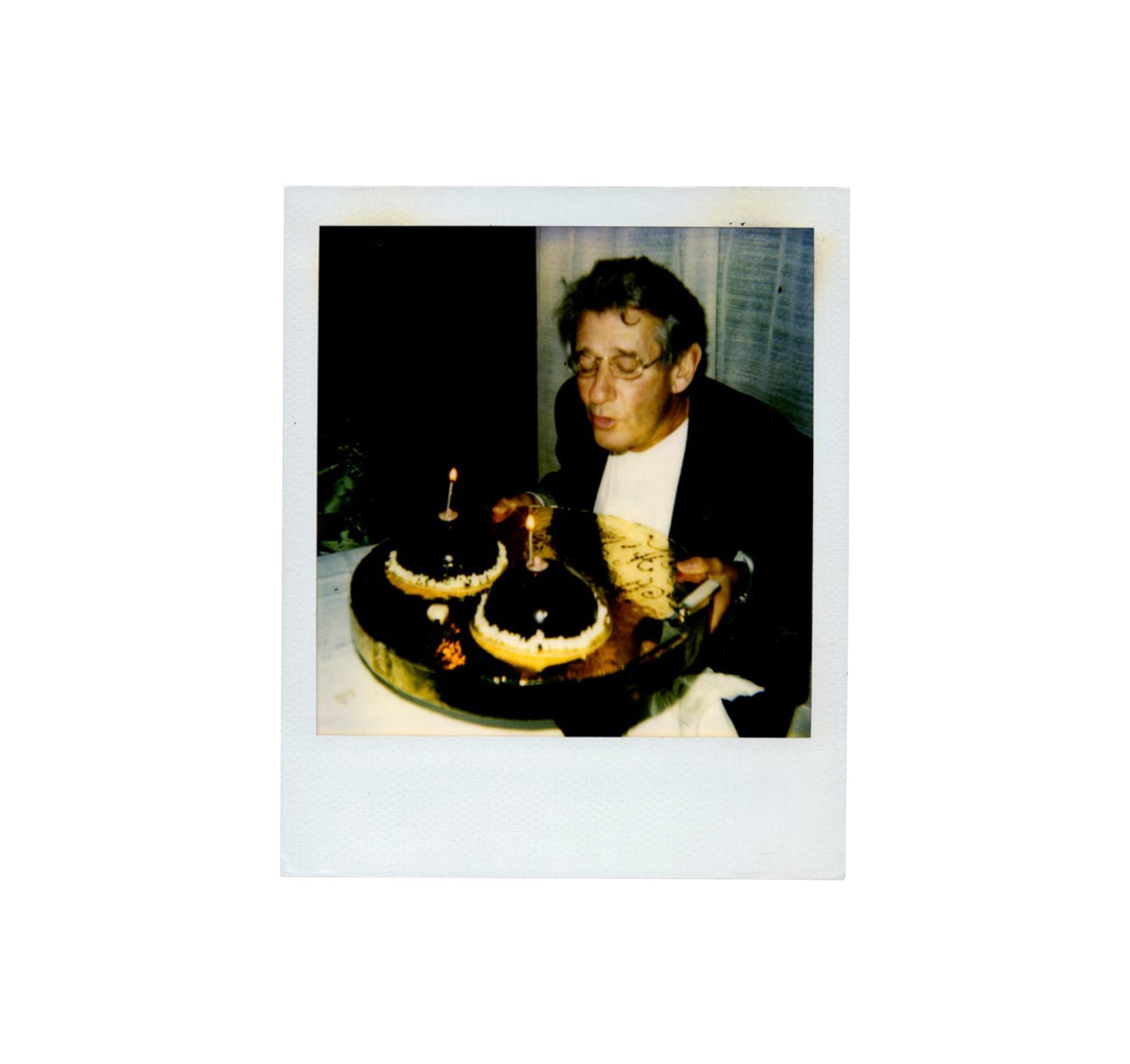 A NIGHT AT DAVÉ by Tai Davé Cheung