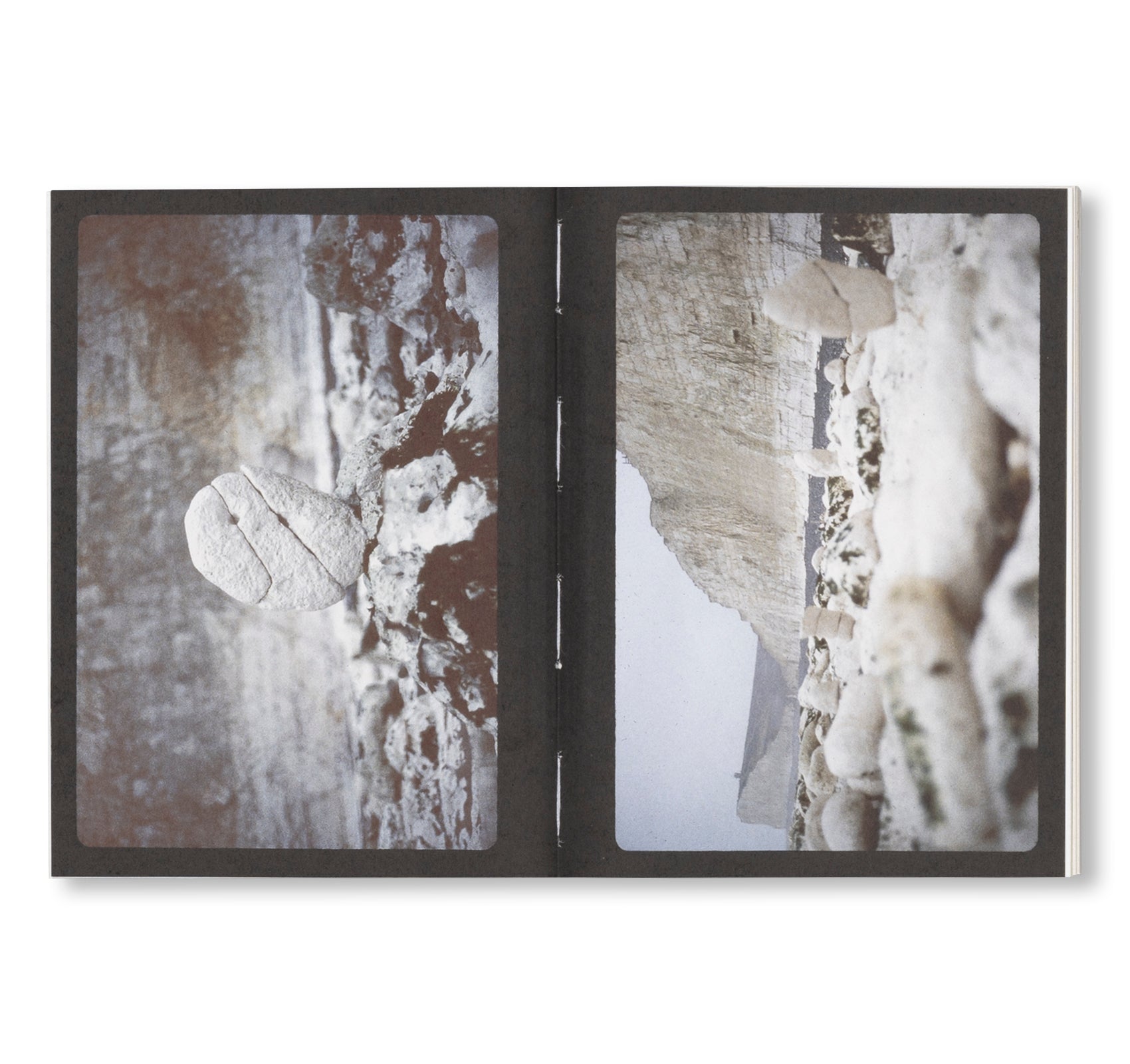 FORMATION by Antony Gormley [SPECIAL EDITION]