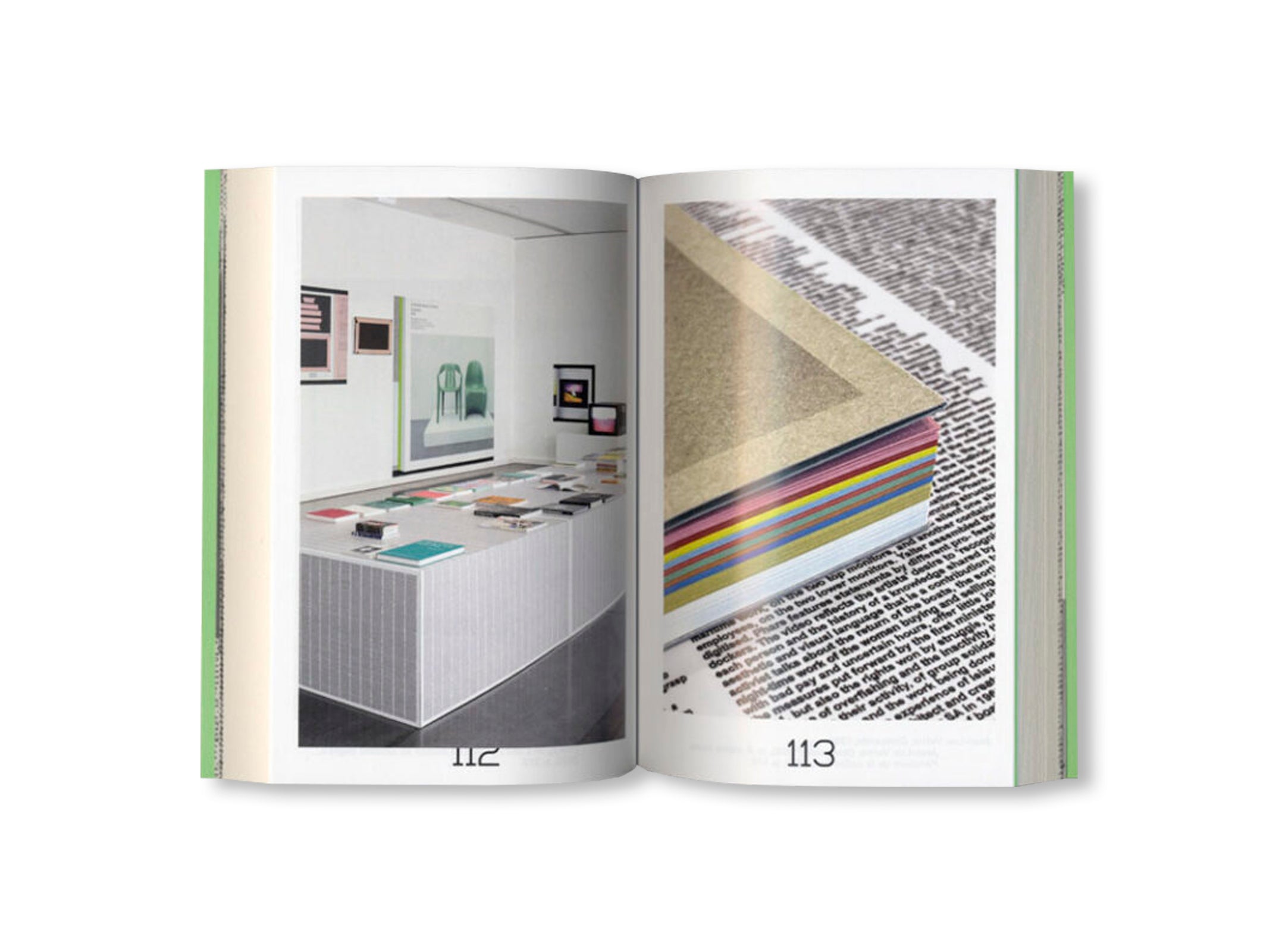 16 MILLIONS DE SIGNES – FROM AND ABOUT BOOKS by Alexandra Midal, Thierry Chancogne