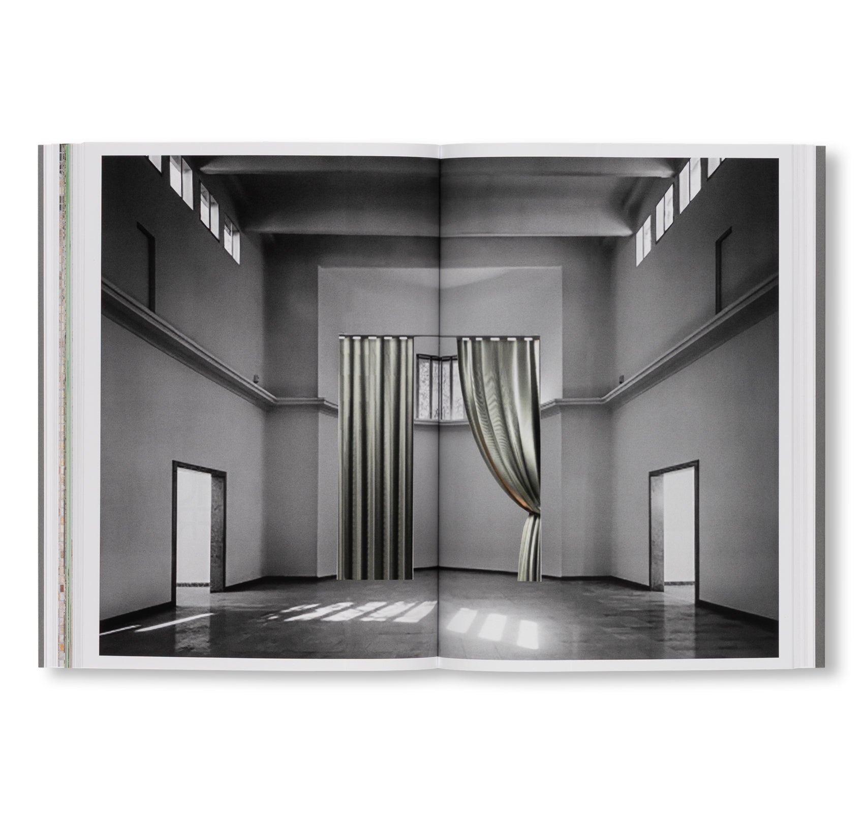 THE RUIN. THE GERMAN CONTRIBUTION TO THE 61ST VENICE BIENNALE by Henrike Naumann, Sung Tieu