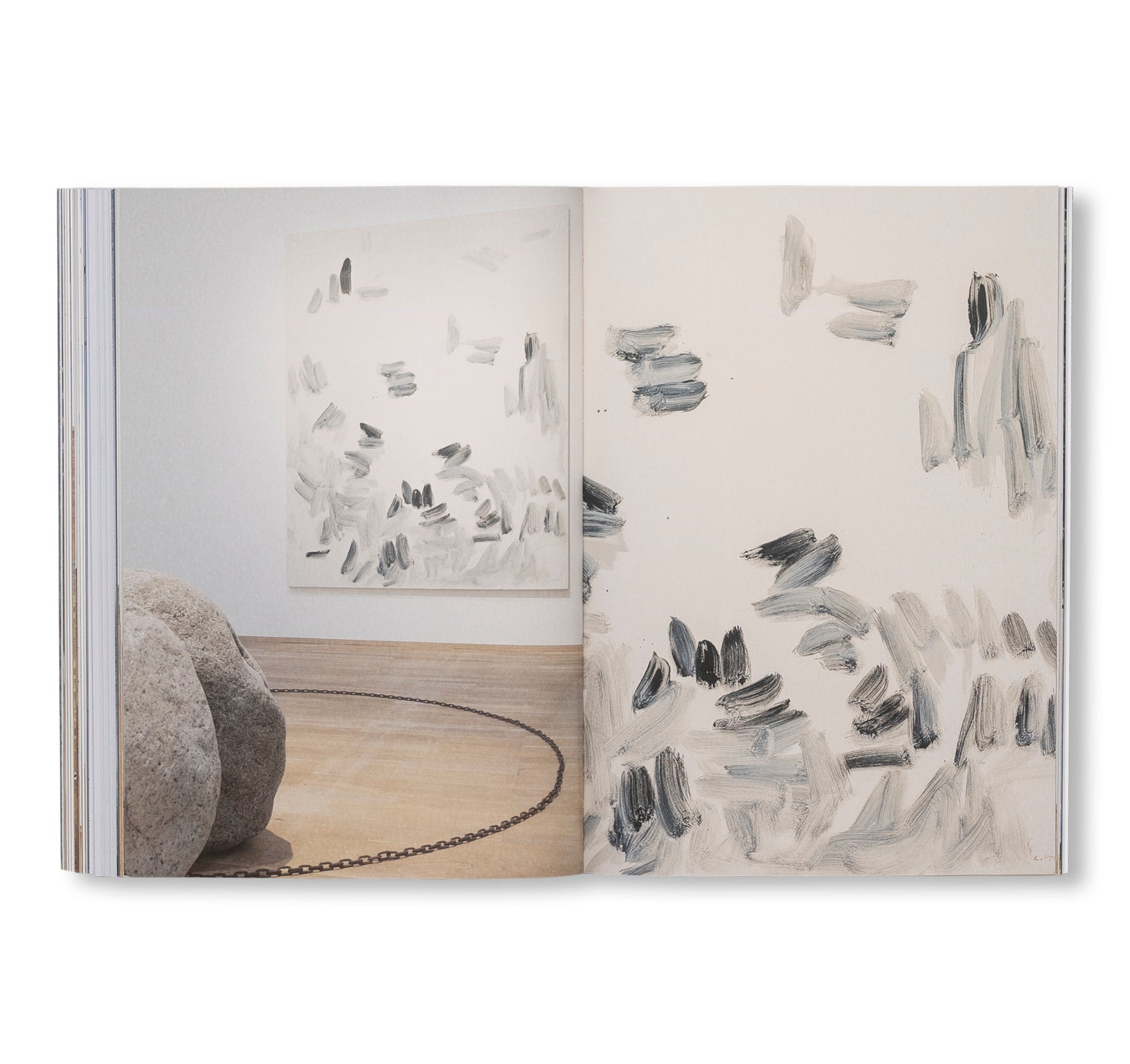 LEE UFAN by Lee Ufan (SILVANA EDITORIALE)