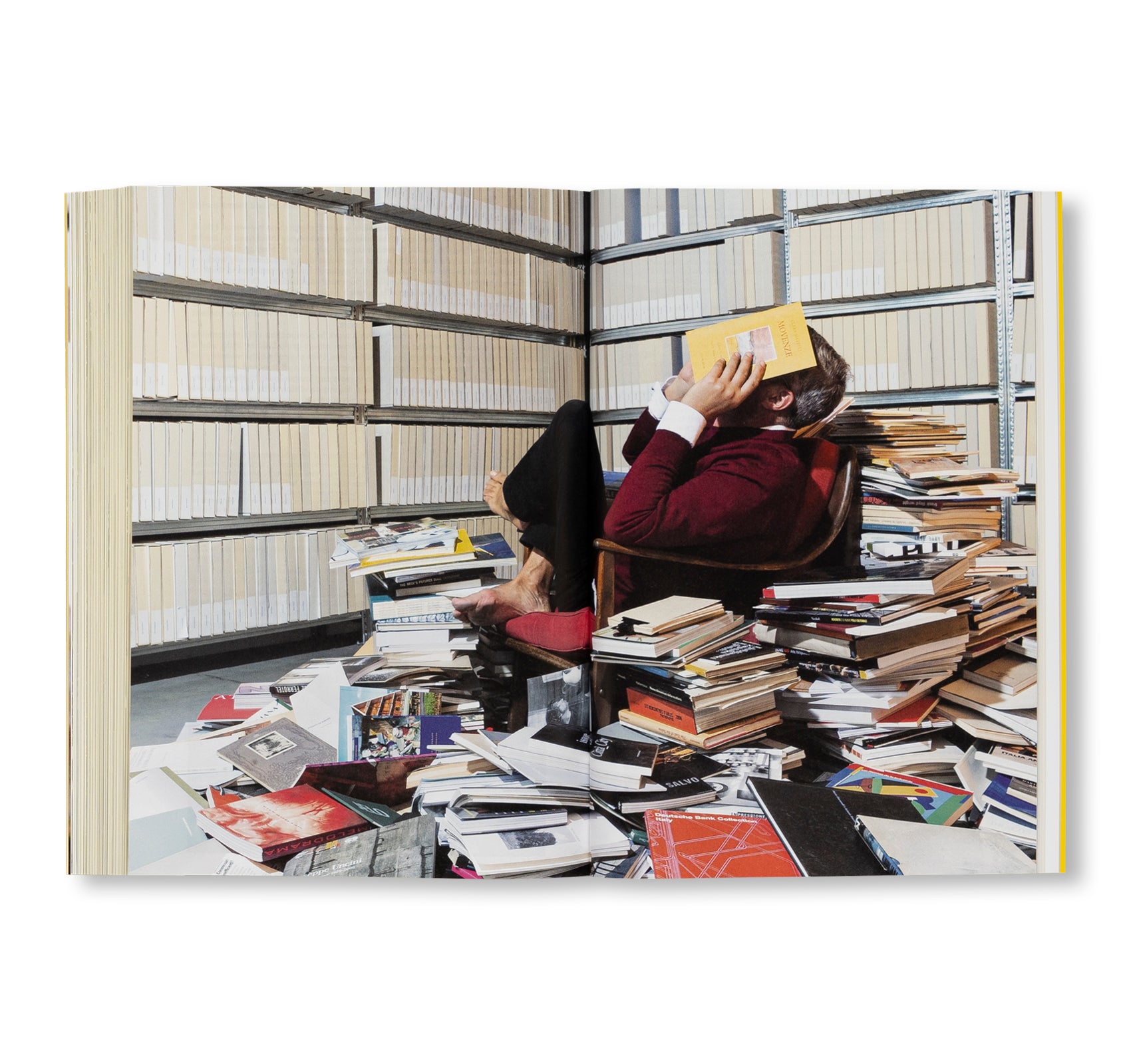 BEWARE OF YOURSELF by Maurizio Cattelan [ENGLISH EDITION]