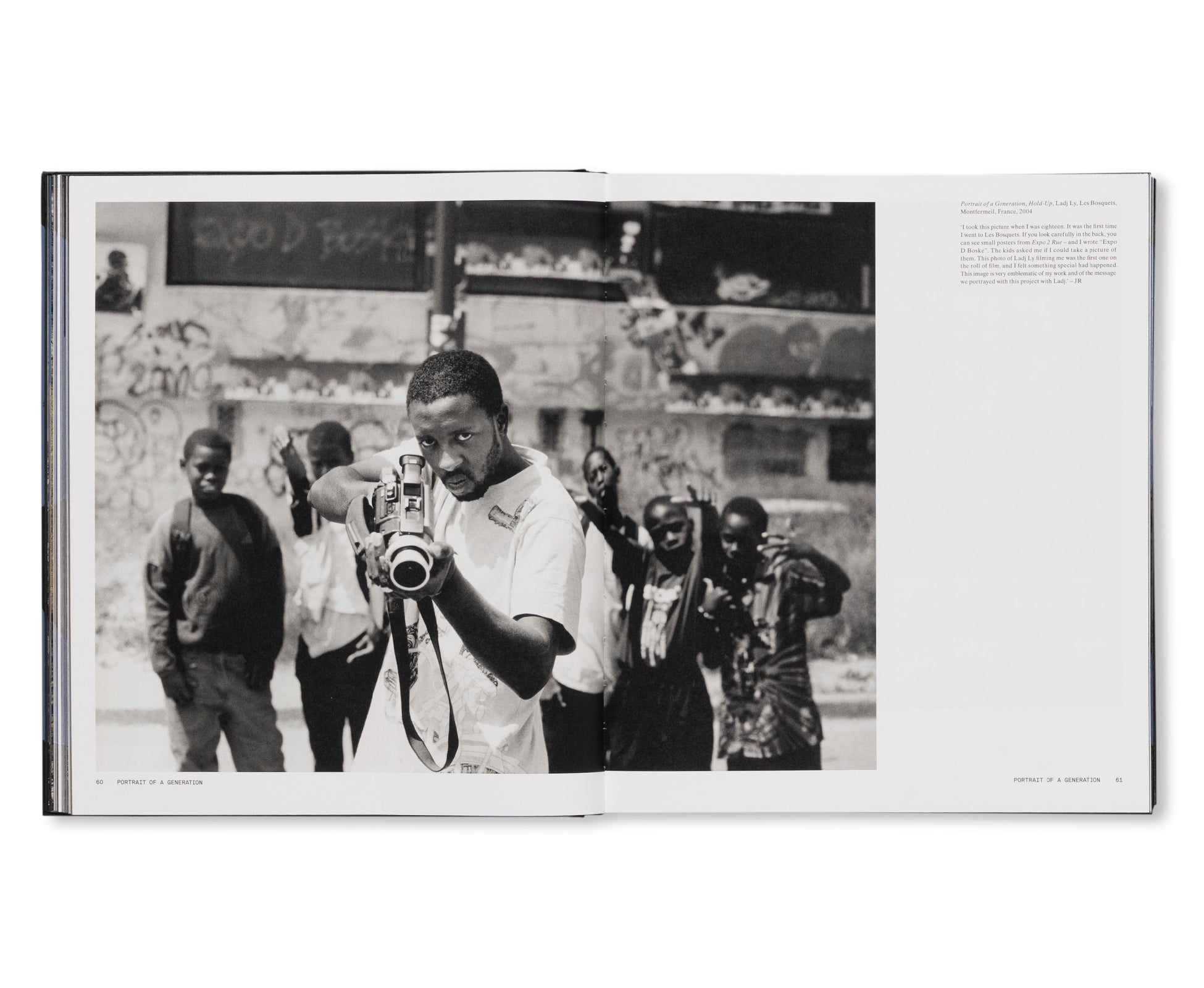 JR: CAN ART CHANGE THE WORLD? by JR [REVISED EDITION]