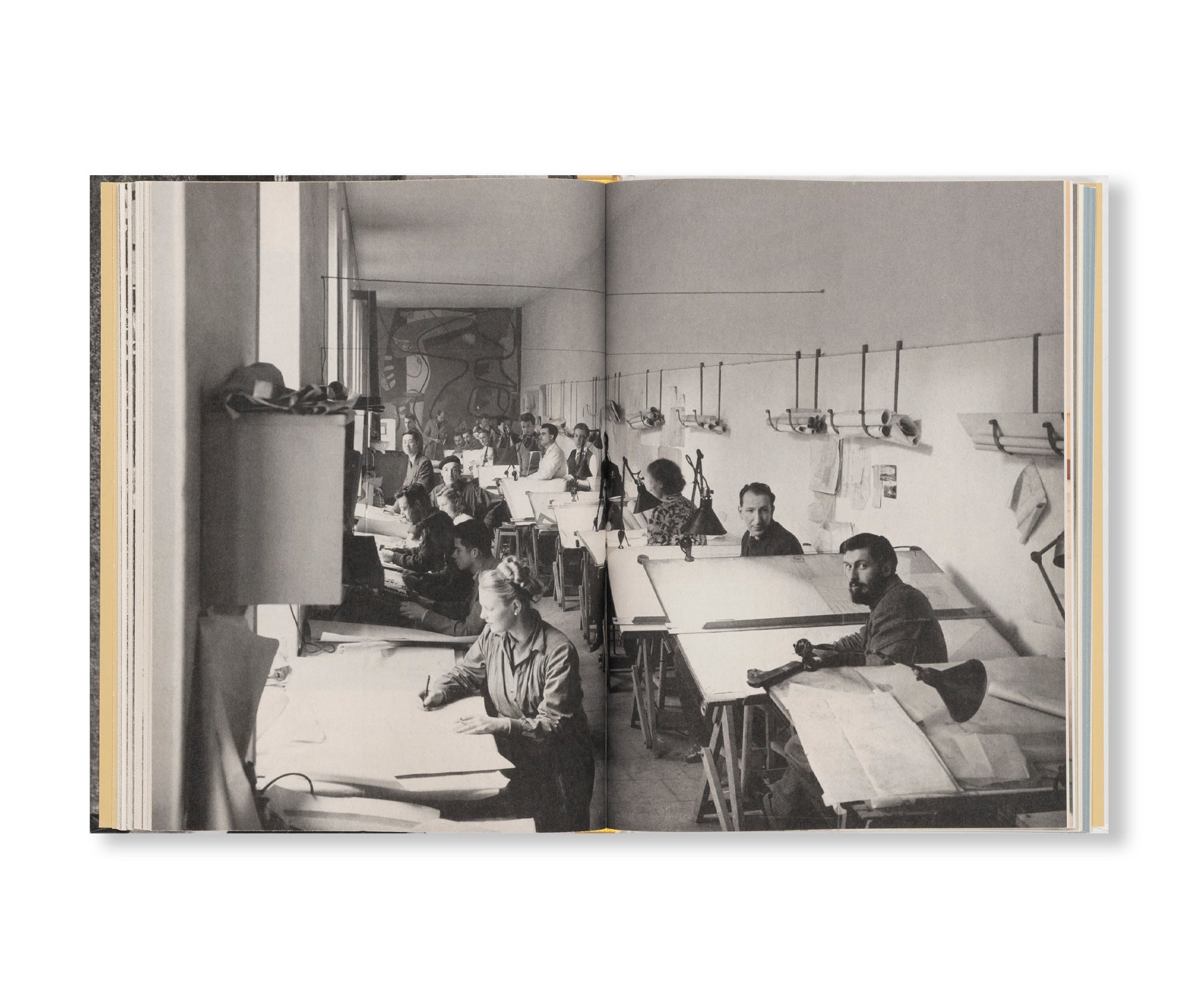 35S. L'ATELIER DE LE CORBUSIER by Le Corbusier