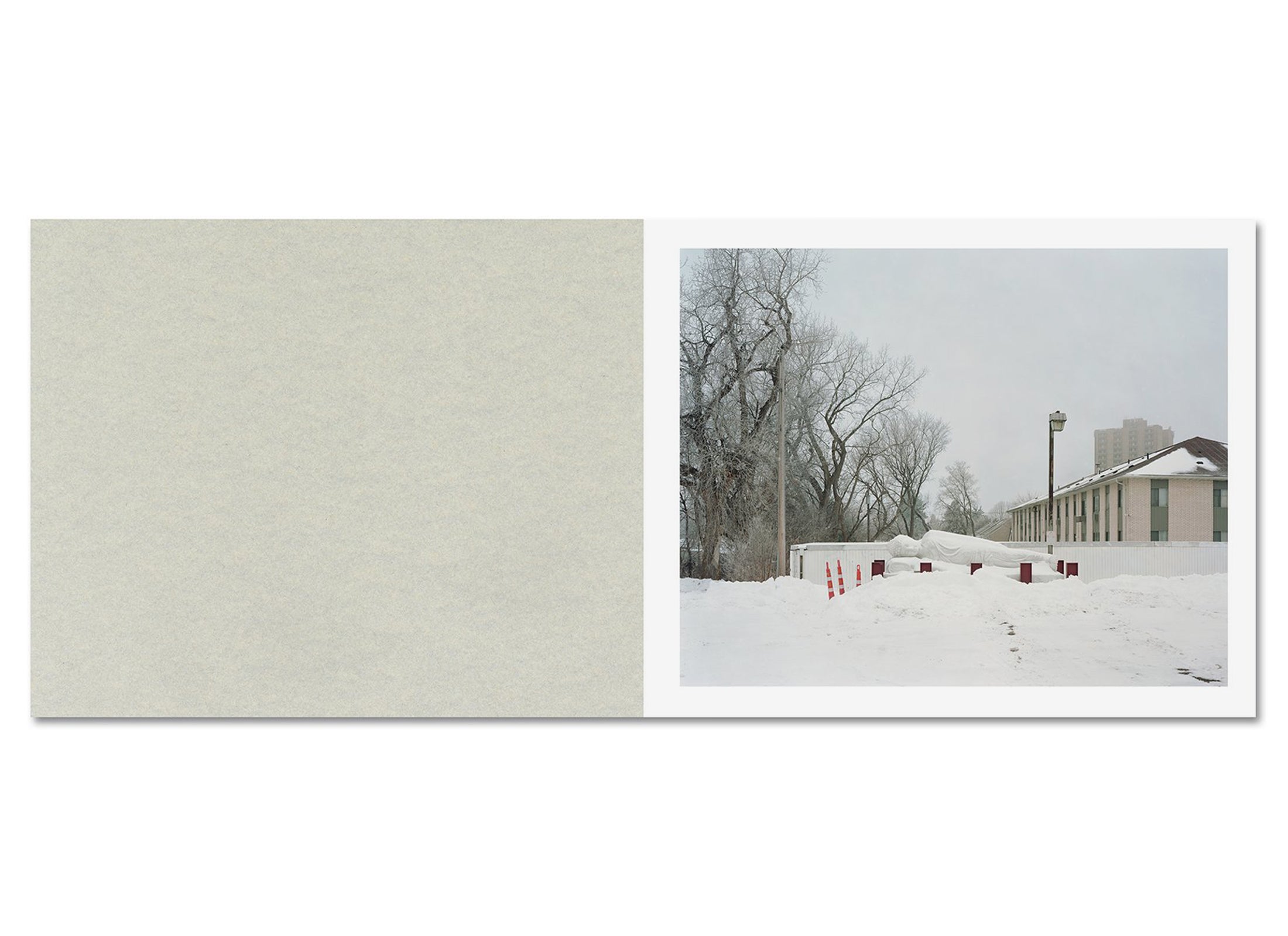 A POUND OF PICTURES by Alec Soth [SIGNED]
