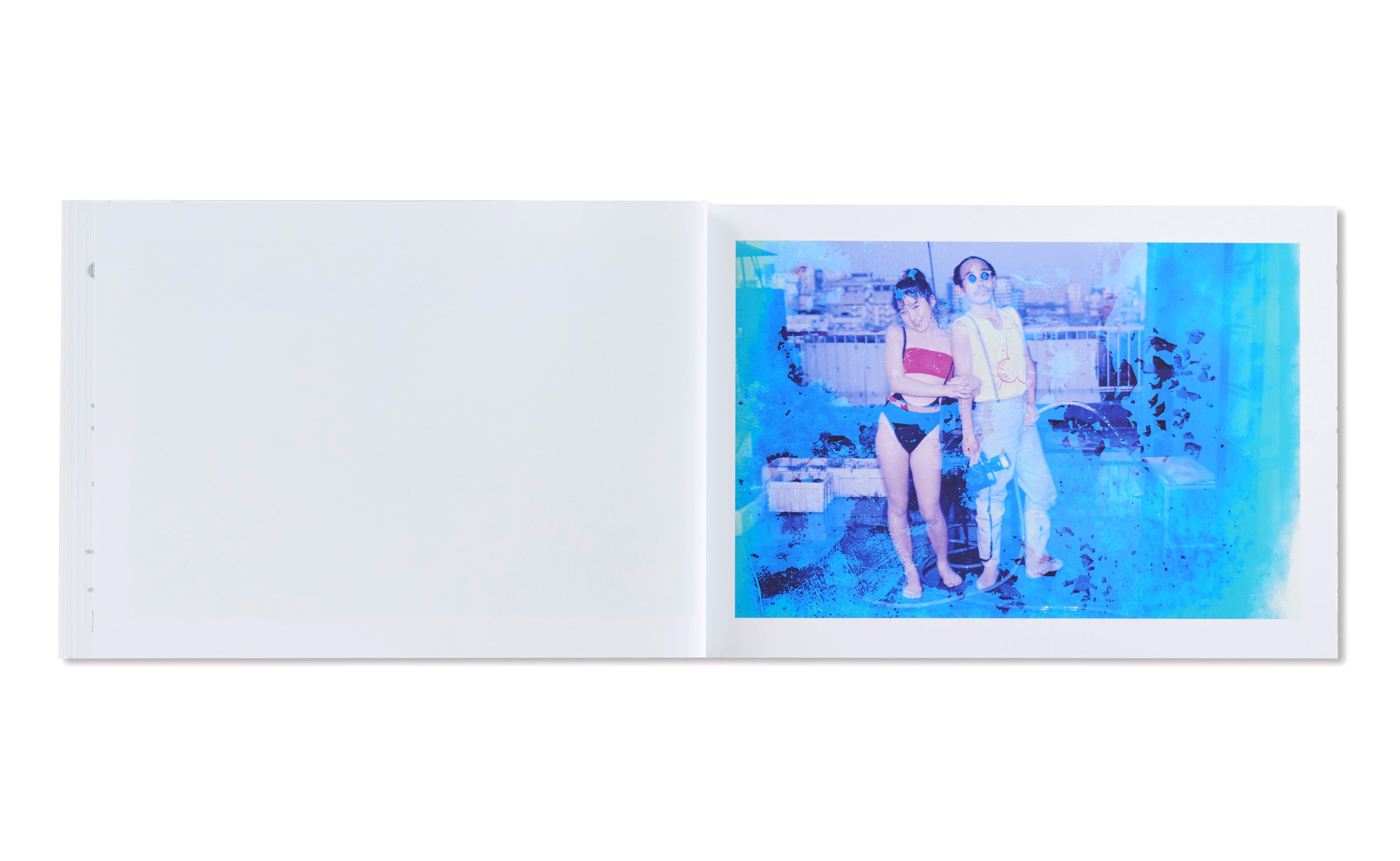 BLUE PERIOD / LAST SUMMER : ARAKINEMA  青ノ時代／去年ノ夏：アラキネマ by Nobuyoshi Araki [JAPAN EDITION]